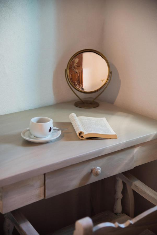 דונוסה Dimitrakis Guesthouse מראה חיצוני תמונה