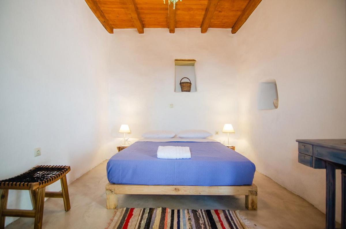 דונוסה Dimitrakis Guesthouse מראה חיצוני תמונה