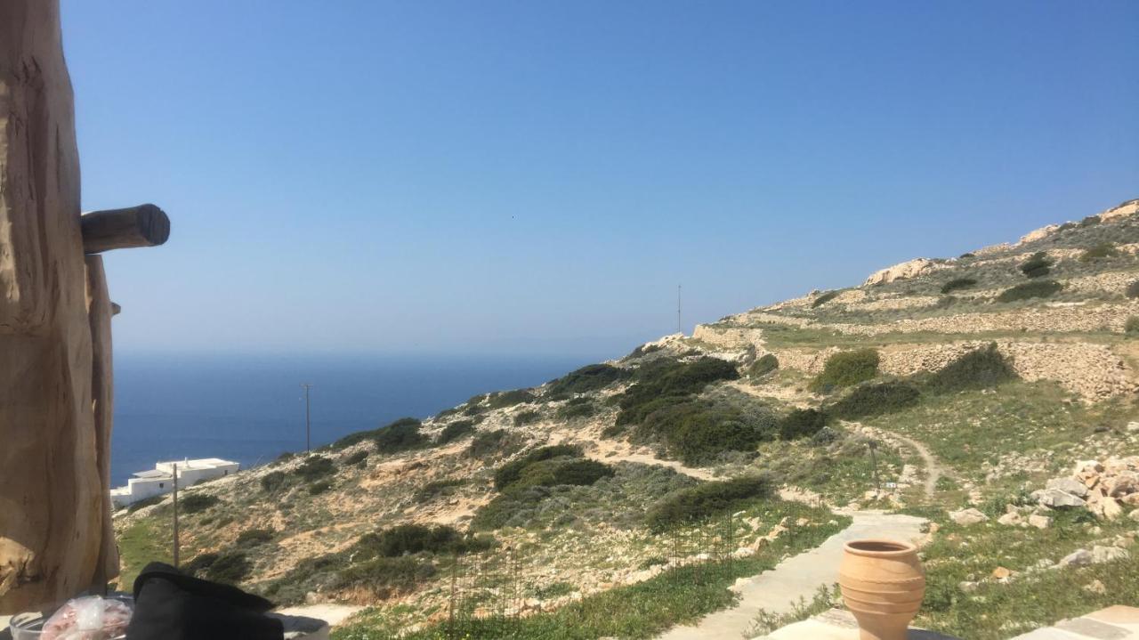דונוסה Dimitrakis Guesthouse מראה חיצוני תמונה