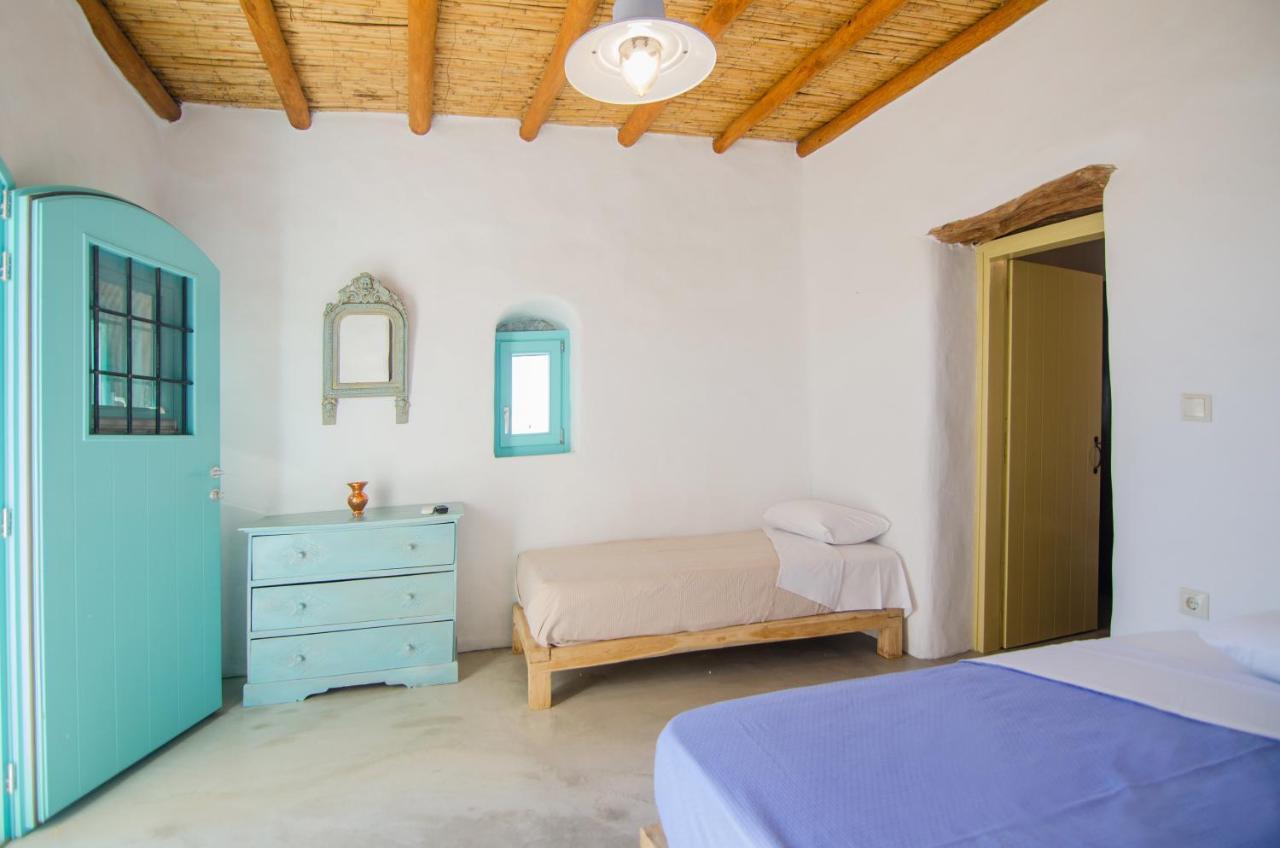 דונוסה Dimitrakis Guesthouse מראה חיצוני תמונה
