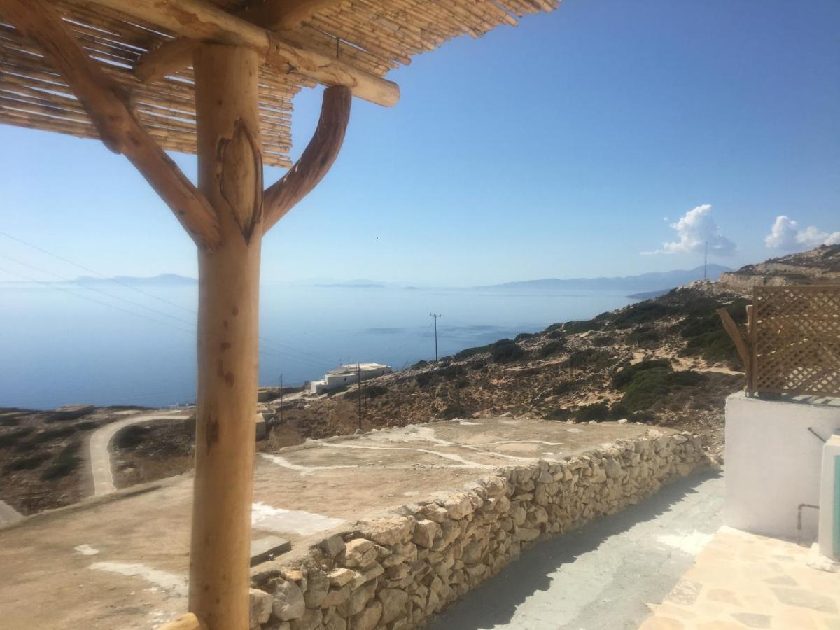 דונוסה Dimitrakis Guesthouse מראה חיצוני תמונה
