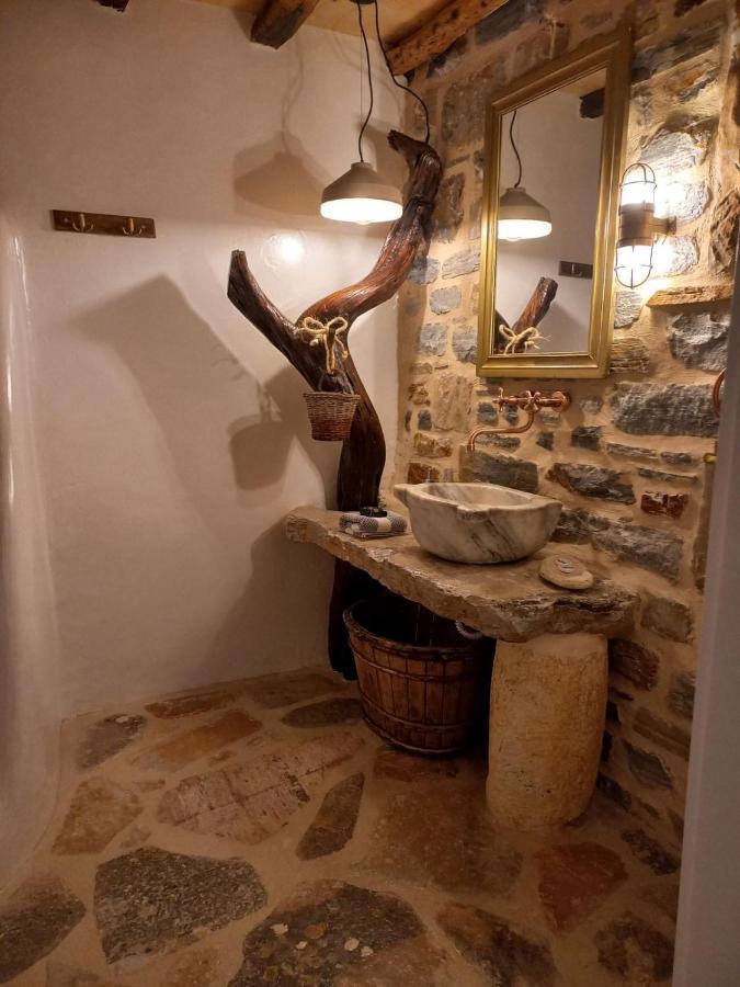 דונוסה Dimitrakis Guesthouse מראה חיצוני תמונה