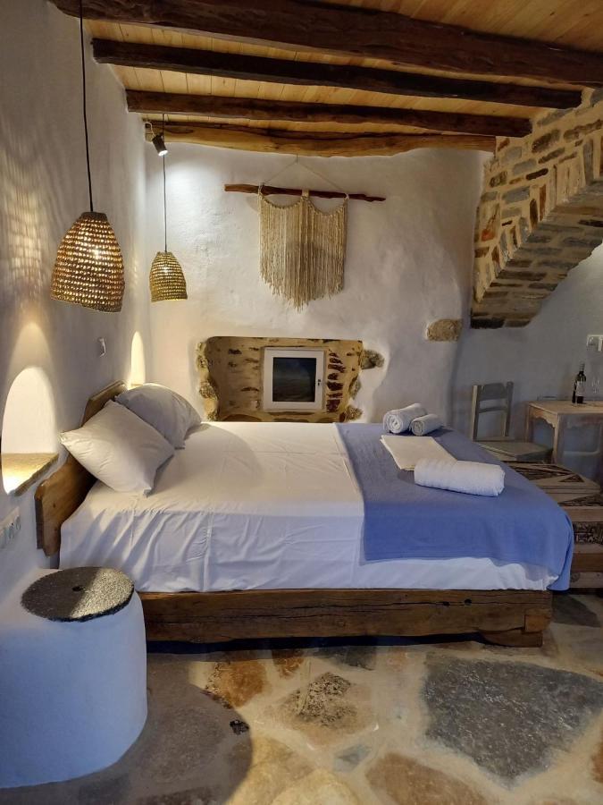 דונוסה Dimitrakis Guesthouse מראה חיצוני תמונה